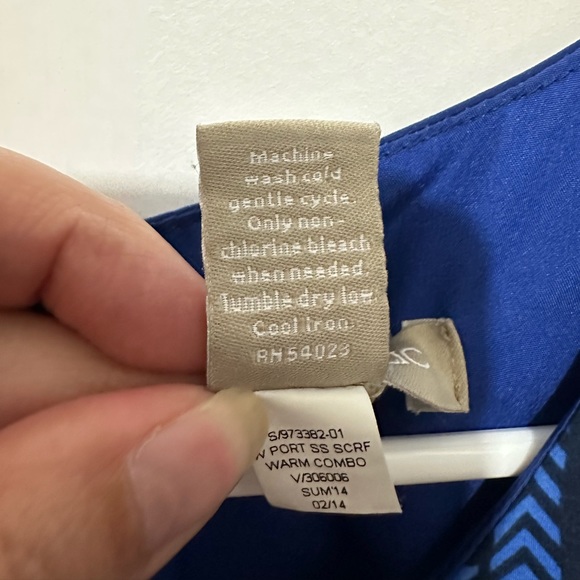 Banana Republic Factory Blue Medallion Shift Dress - Picture 8 of 8